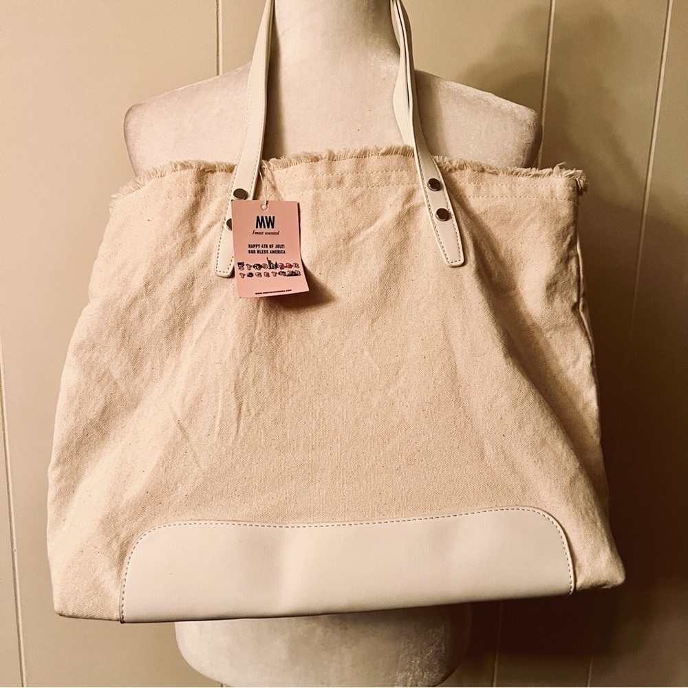 Most Wanted patriotic Americans canvas tote bag cream USA flag America NWT - Picture 4 of 12